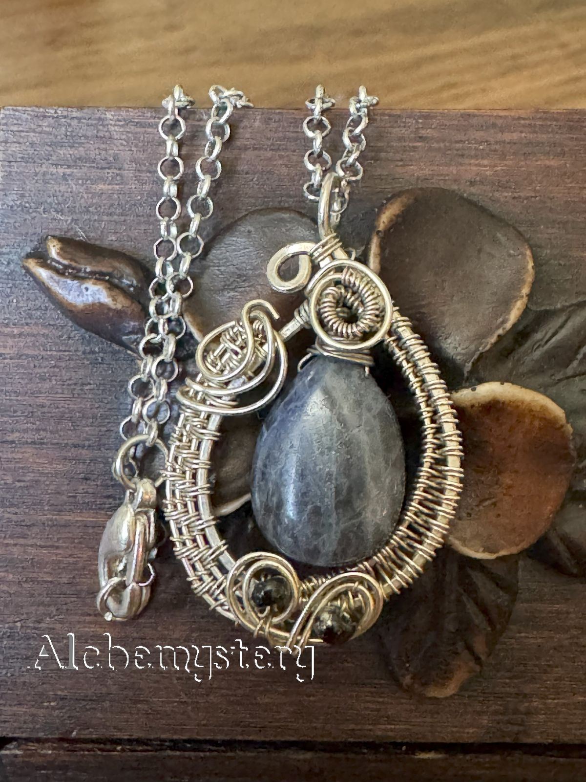 Lapis Lazuli pendant